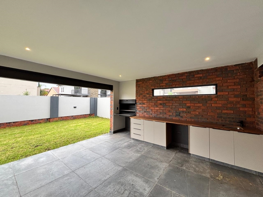 4 Bedroom Property for Sale in Grimbeeck Park North West